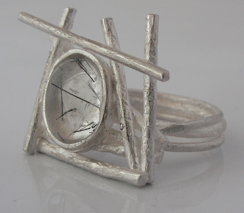 Anello in argento 925 e quarzo rutilato
